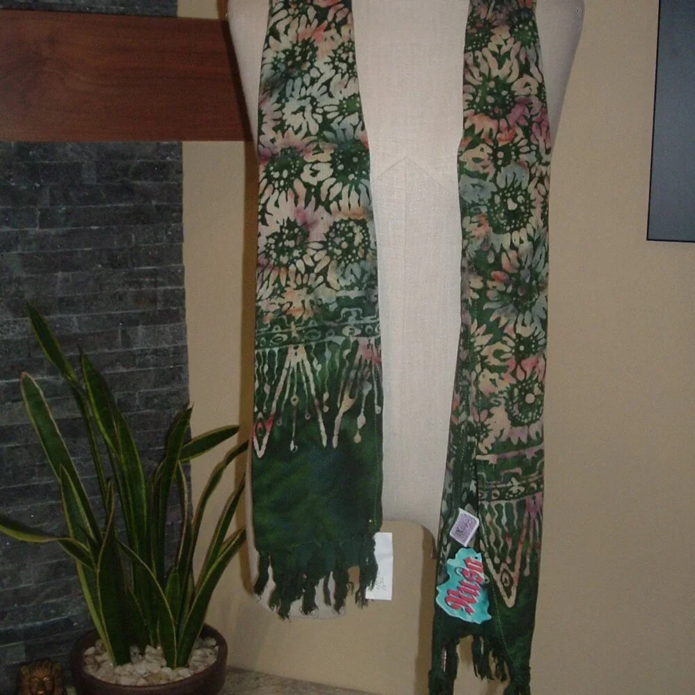 NWT Batik Scarf Wrap Nusa Indonesia - 61